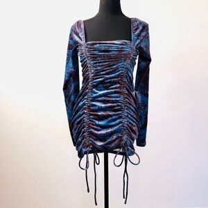 wild fable blue & purple swirl velvet long sleeve ruched front mini • NWT size S